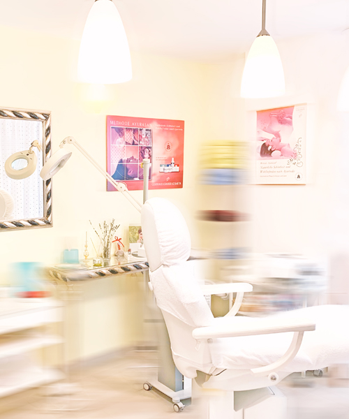 Micki Vanderquaden Kosmetik Salon